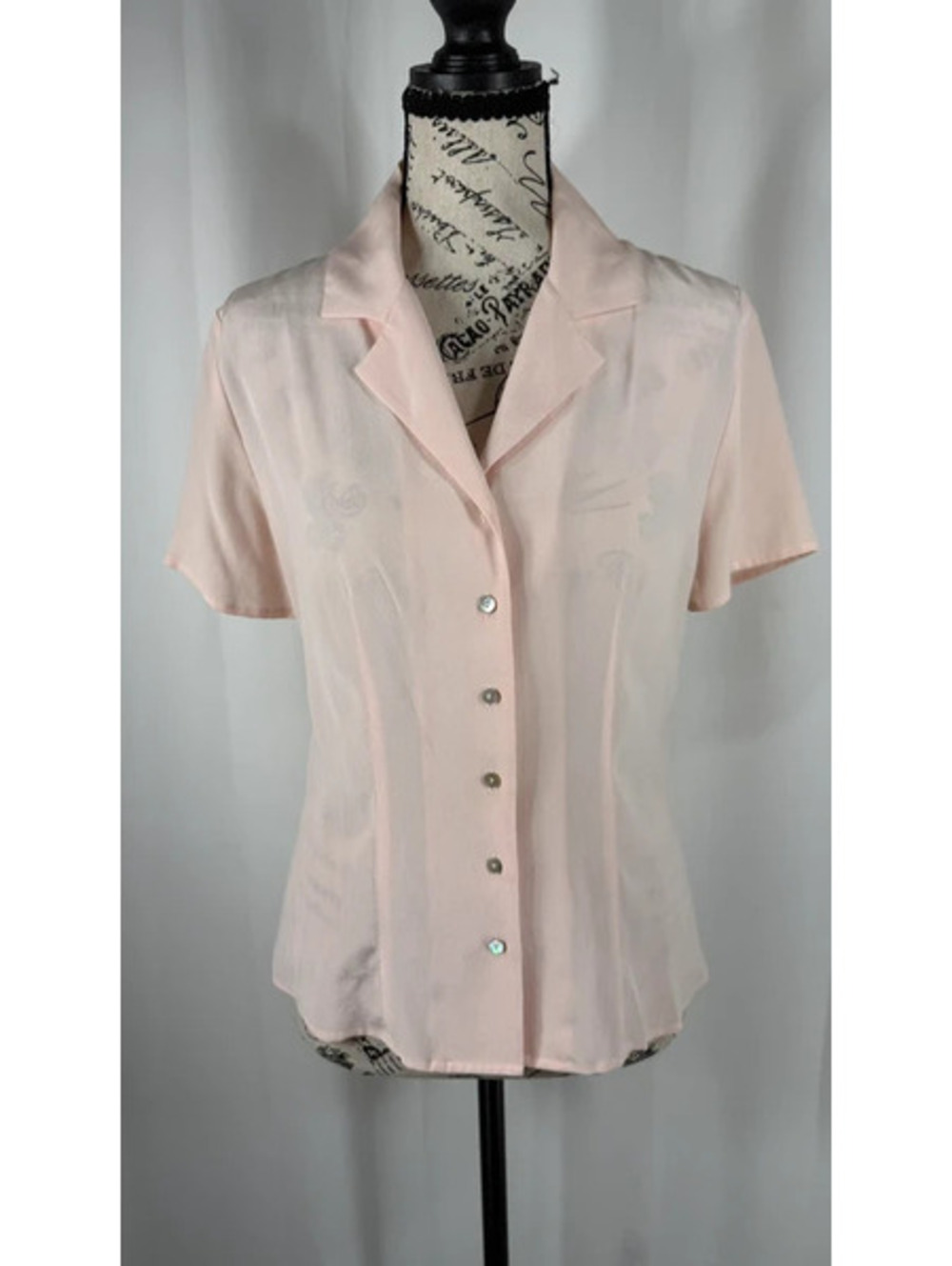 Casual Corner 100 Silk Blouse Size 4 Blush Pink Short Sleeve Button Up Top